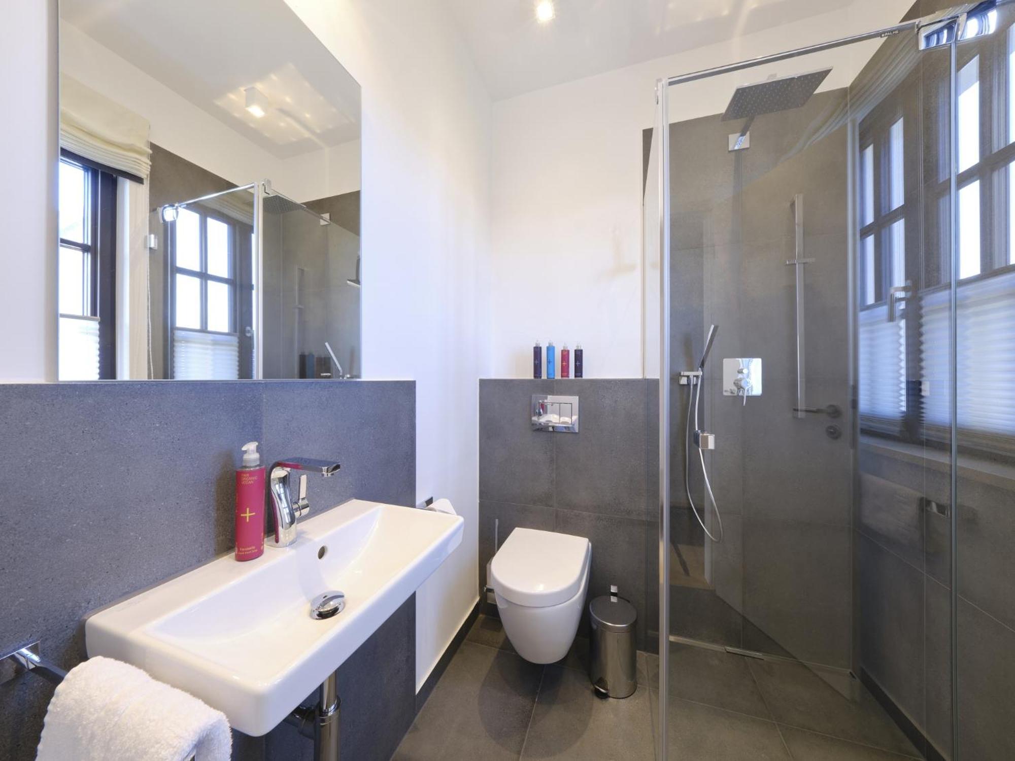 Reetland Am Meer - Luxusplus Reetdachvilla Mit 4 Schlafzimmern, Aussensauna, Loungebereich Und Kamin G07 Dranske Εξωτερικό φωτογραφία