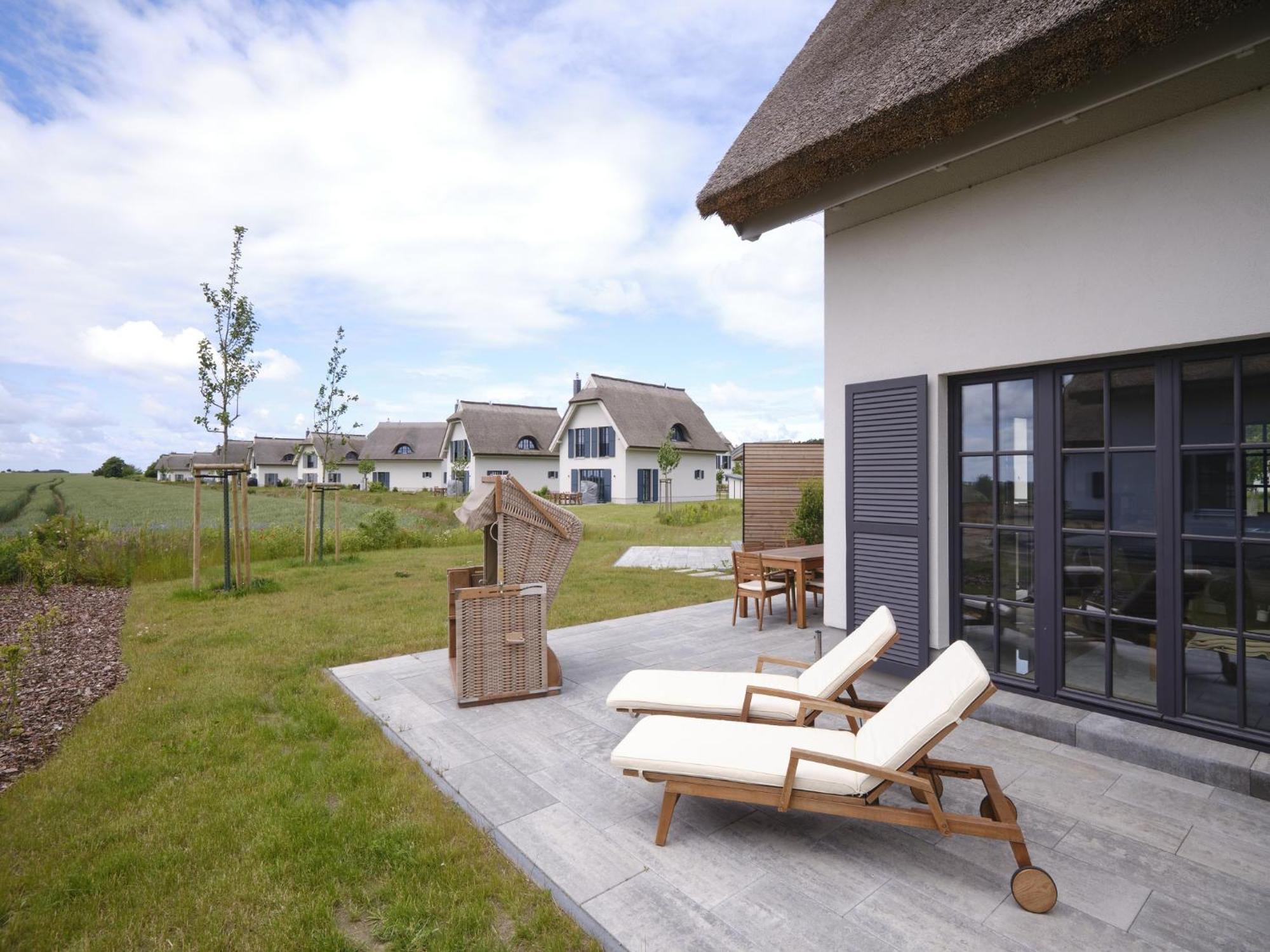 Reetland Am Meer - Luxusplus Reetdachvilla Mit 4 Schlafzimmern, Aussensauna, Loungebereich Und Kamin G07 Dranske Εξωτερικό φωτογραφία