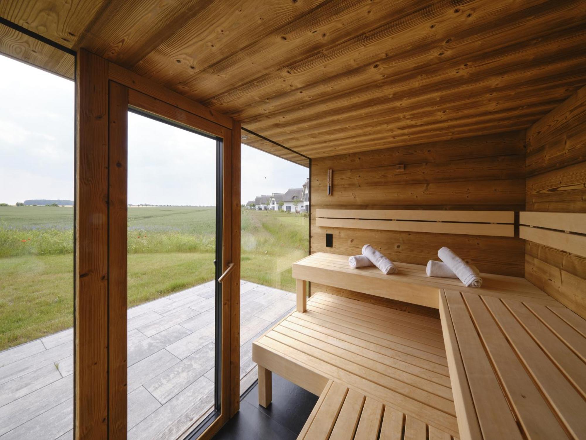Reetland Am Meer - Luxusplus Reetdachvilla Mit 4 Schlafzimmern, Aussensauna, Loungebereich Und Kamin G07 Dranske Εξωτερικό φωτογραφία